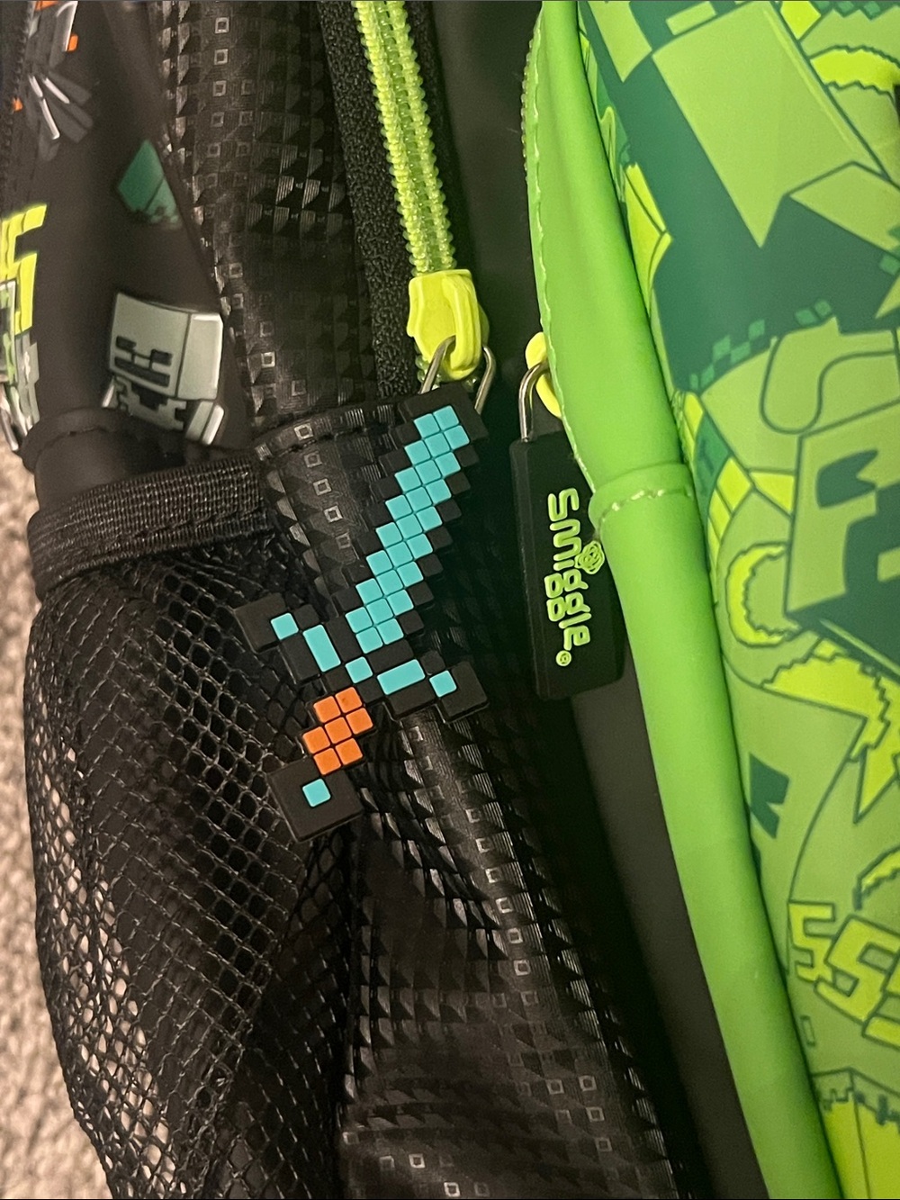Minecraft Smiggle Classic Creeper Backpack - Neon Green & Black - Picture 8 of 17